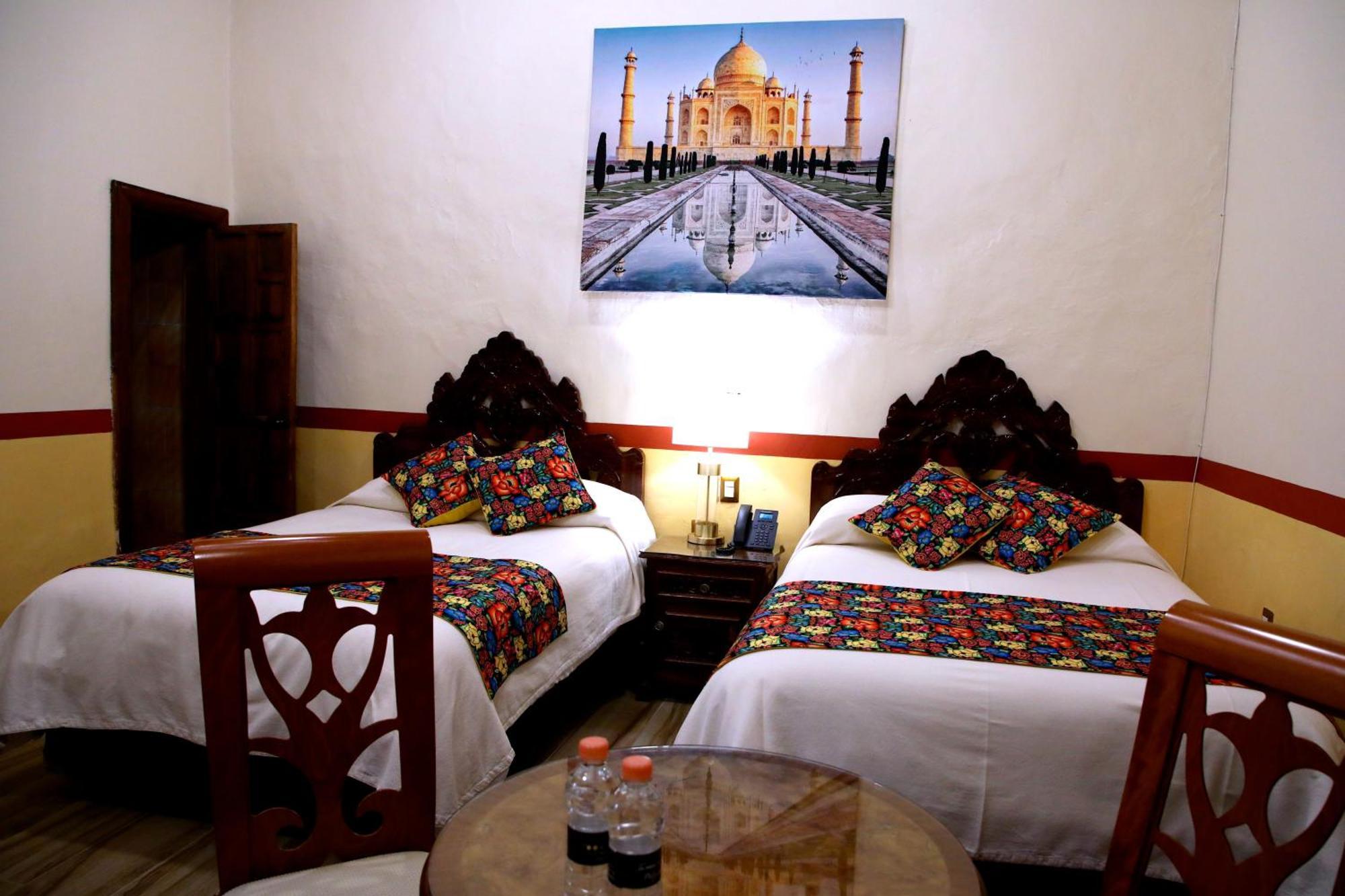 Hotel Casa Baez Pátzcuaro Zewnętrze zdjęcie